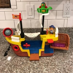 Little people pirate ship